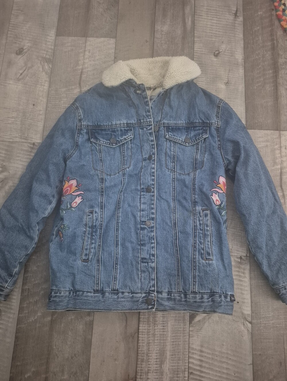 Pull&Bear Trucker Denium Jacket Relaxed Fit Embroidered Fleece Lined S/M NWT - Picture 8 of 12